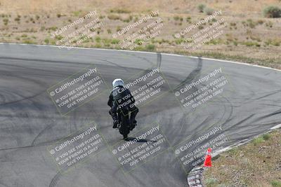 media/Apr-20-2025-AHRMA (Sun) [[393a79c373]]/Race/Group 2/Turn 4b/